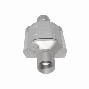 MagnaFlow Universal Catalytic Converter 2.25 W/Dual O2 Boss