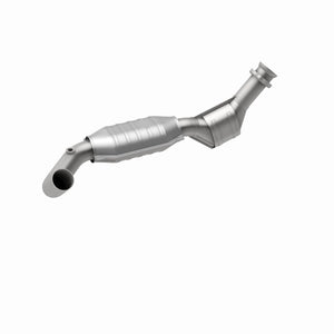 MagnaFlow Direct Fit Catalytic Converter 97-98 Ford F-150 Pickup 4.2L D/S 4WD (49 State)