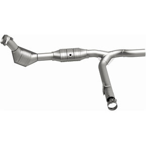 MagnaFlow Direct Fit Catalytic Converter 99-00 Ford F-150 4.6L