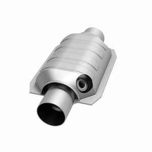 MagnaFlow Universal Catalytic Converter 2.5 W/Dual O2 Boss