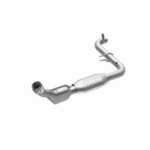 MagnaFlow Direct Fit Catalytic Converter 01 Ford Lightning 5.4L