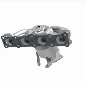 MagnaFlow 14-15 Hyundai Tucson 2.4L California Grade CARB Compliant Direct-Fit Catalytic Converter