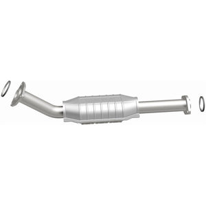 MagnaFlow Direct Fit Catalytic Converter 03-04 Toyota Tundra V8 4.7L Gas