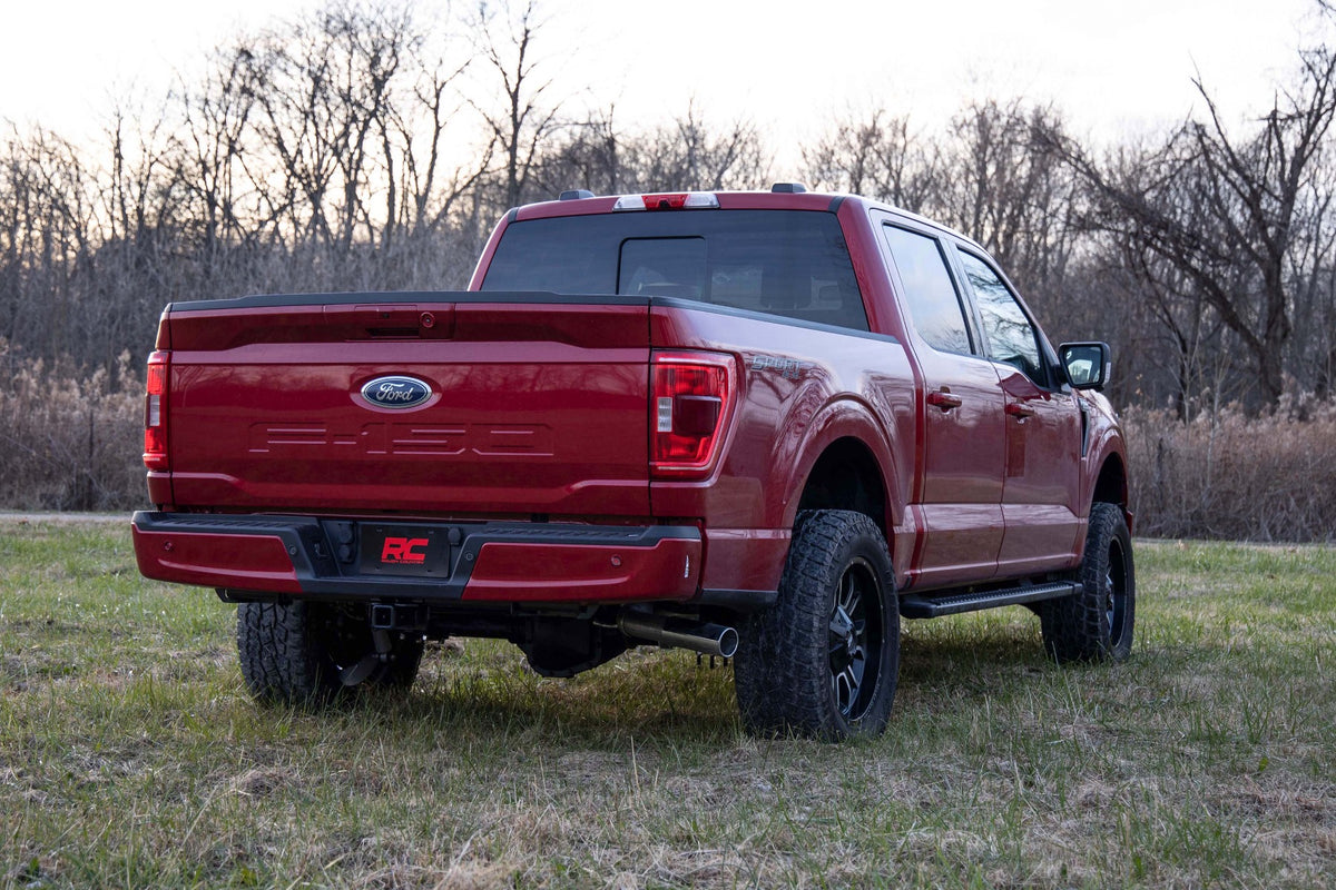 Rough Country 3 Inch Lift Kit | Ford F-150 4WD (2021-2026)