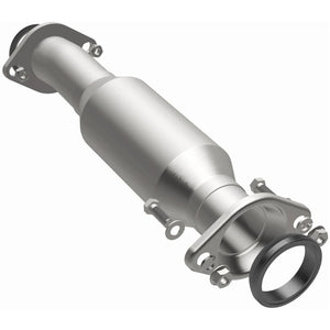 MagnaFlow Direct Fit Catalytic Converter 06-07 Mazda 6 2.3L OEM Underbody