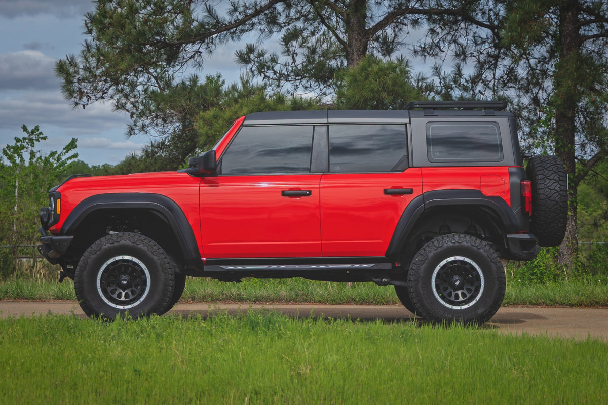 Rough Country AC2 Running Boards Amber/White | 4-Door | Ford Bronco 4WD (2021-2026)