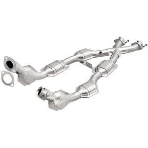 MagnaFlow Direct Fit Catalytic Converter 96-98 Mustang 4.6L 6-Cats