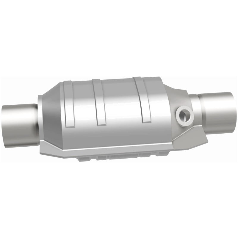 MagnaFlow Universal Catalytic Converter 2.25 Rear with O2