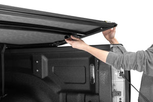 Extang 14-21 Toyota Tundra 6.5ft Bed (w/o Rail System) Trifecta Max Soft Folding Cover