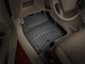 WeatherTech 07+ Jeep Patriot Front FloorLiner - Black