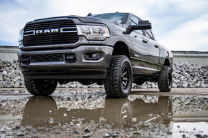 Rough Country 2.5 Inch Leveling Kit | Ram 2500 (14-26)/3500 (13-26) 4WD