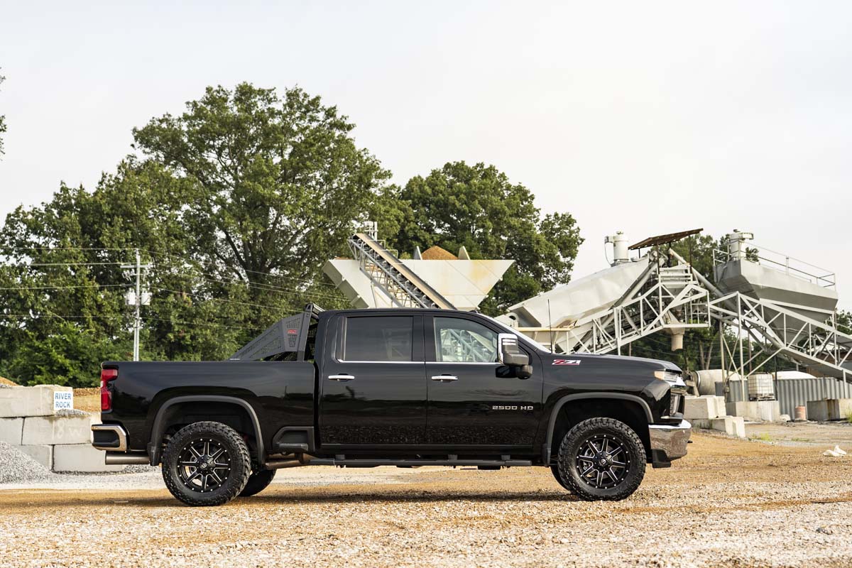 Rough Country 1.5-2 Inch Leveling Kit | Chevy/GMC 2500HD/3500HD 2WD/4WD (20-26)