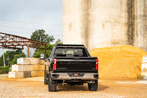 Rough Country 1.5-2 Inch Leveling Kit | Chevy/GMC 2500HD/3500HD 2WD/4WD (20-26)