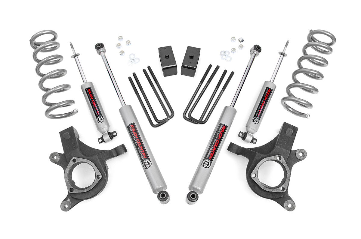 Rough Country 4.5 Inch Lift Kit | Chevy Silverado & GMC Sierra 1500 2WD (1999-2006 & Classic)