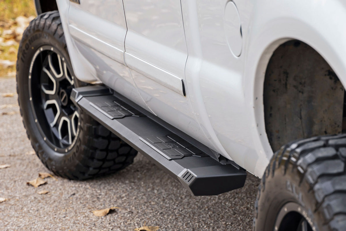 Rough Country HD2 Aluminum Running Boards Super Crew Cab | Ford F-250/F-350 Super Duty (99-16)
