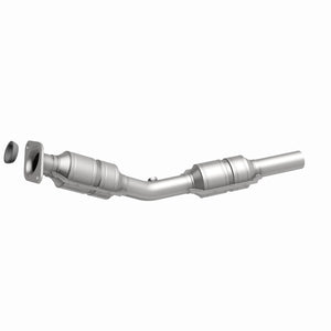 MagnaFlow Direct Fit Catalytic Converter 03-04 Pontiac Vibe 1.8L