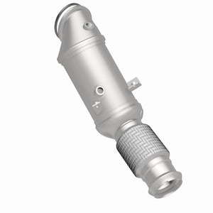 MagnaFlow 18-22 BMW 530e OEM Grade Federal / EPA Compliant Direct-Fit Catalytic Converter