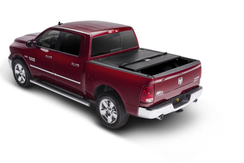 BAK 16-20 Toyota Tacoma 5ft Bed BAKFlip F1