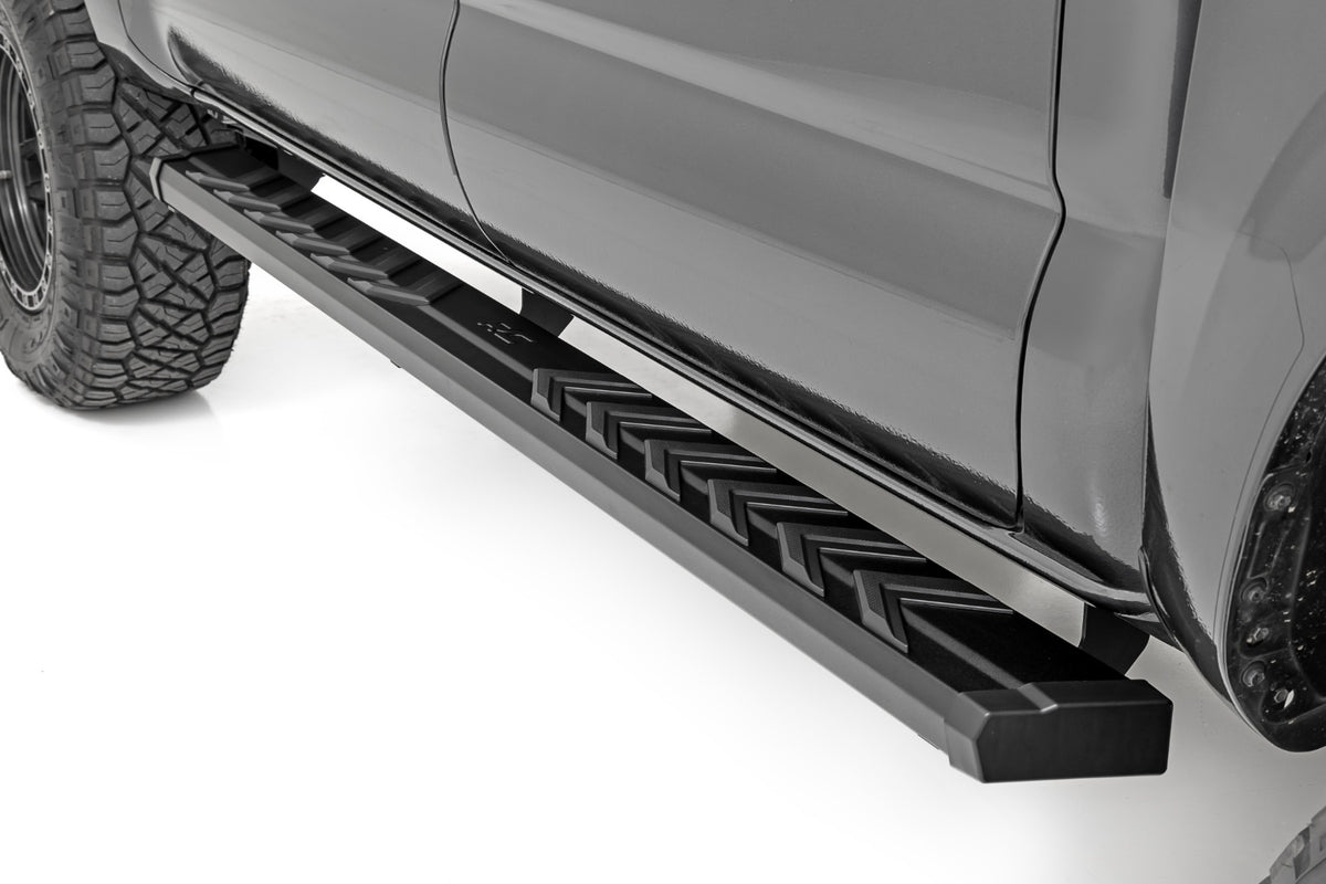 Rough Country BA2 Running Boards Side Step Bars | Double Cab | Toyota Tacoma (05-23)