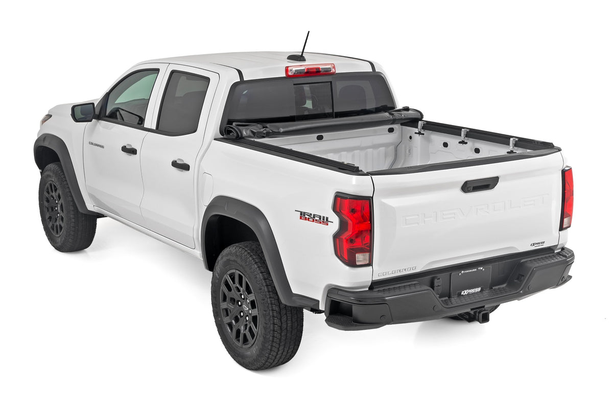 Rough Country Soft Roll Up Bed Cover 5' Bed | Chevy/GMC Canyon/Colorado 2WD/4WD (15-26)