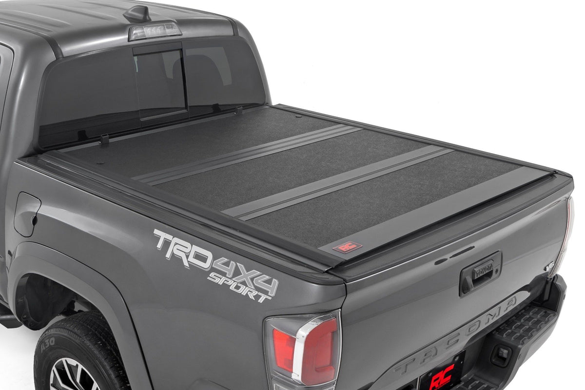 Rough Country Hard Low Profile Bed Cover | Toyota Tacoma 2WD/4WD (16-23)