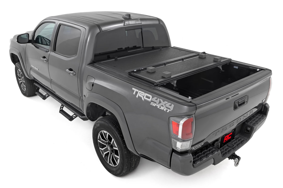 Rough Country Hard Low Profile Bed Cover | Toyota Tacoma 2WD/4WD (16-23)
