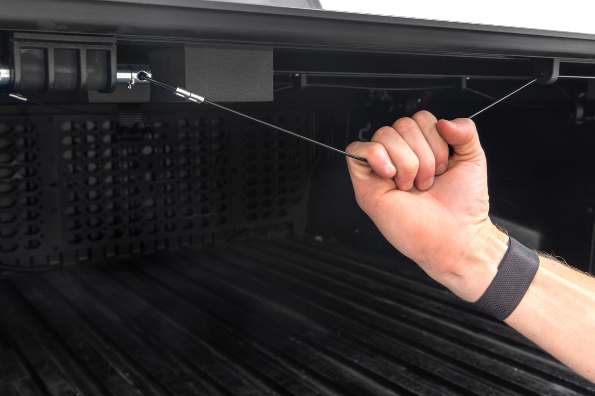 Rough Country Hard Low Profile Bed Cover | Toyota Tacoma 2WD/4WD (16-23)