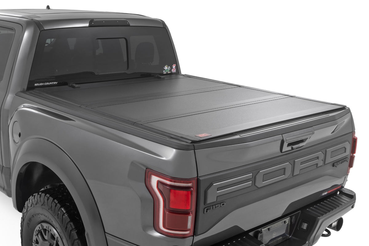 Rough Country Hard Tri-Fold Flip Up Bed Cover | Ford F-150 (21-26)/F-150 Lightning (22-26)