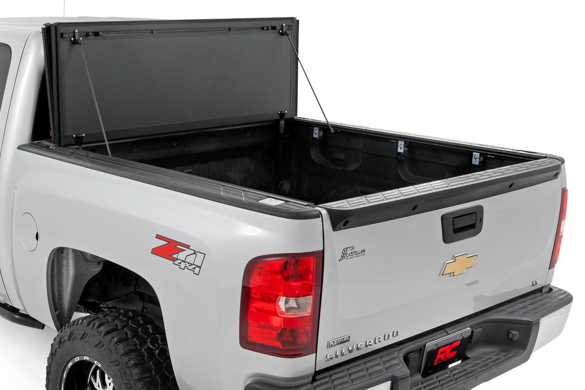 Rough Country Hard Tri-Fold Flip Up Cover | Chevy/GMC 1500 (07-13)