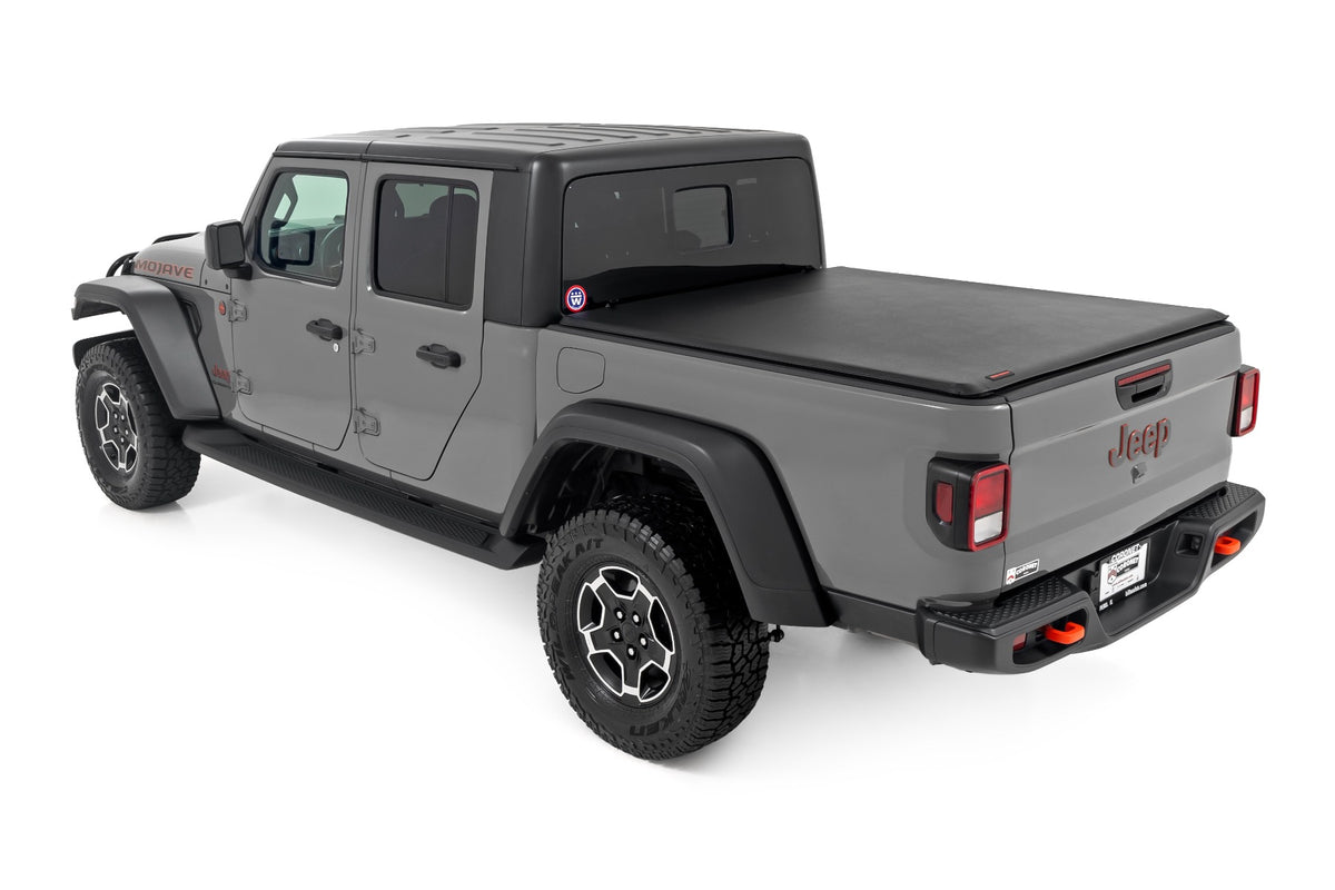 Rough Country Soft Roll Up Bed Cover 5' Bed | Jeep Gladiator JT 4WD (2020-2026)