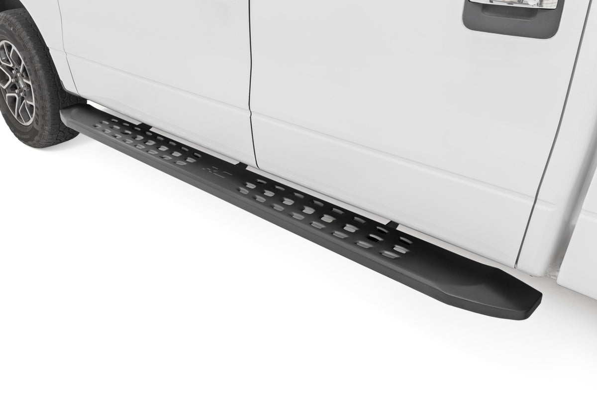 Rough Country RPT2 Running Board Crew Cab | Black | Ford F-150 2WD/4WD (2009-2014)