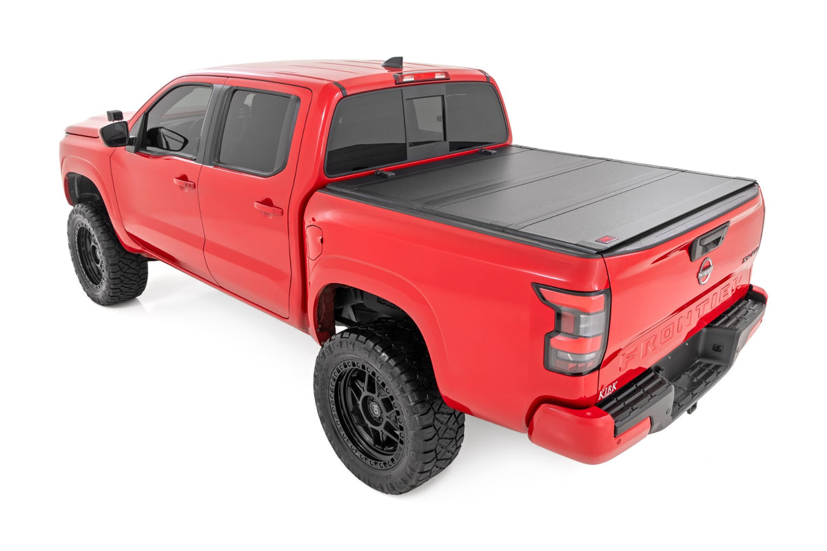 Rough Country Hard Tri-Fold Flip Up Bed Cover 5' Bed | Nissan Frontier 2WD/4WD (22-26)