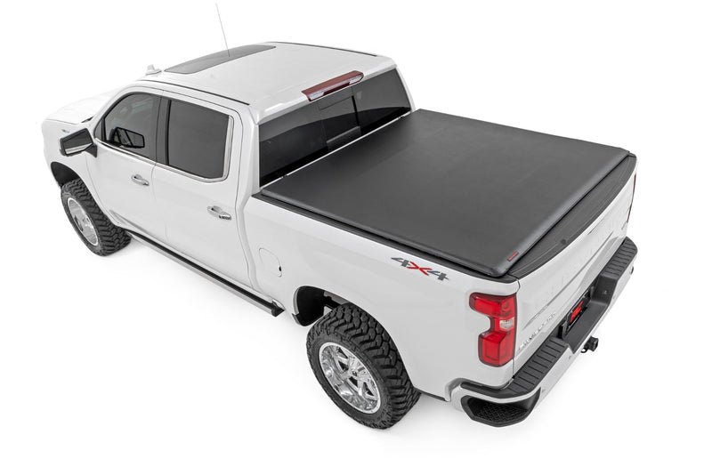 Rough Country Soft Roll Up Bed Cover | Chevy/GMC Sierra 1500 (19-26)/Silverado 1500 (19-26)