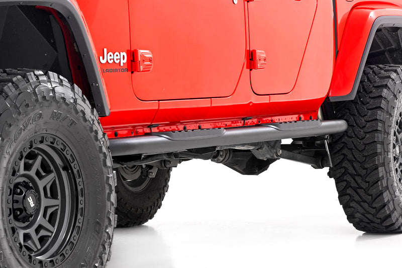 Rough Country Oval Nerf Steps Black | Jeep Gladiator JT 4WD (2020-2026)