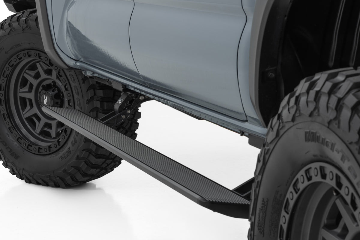 Rough Country Power Running Boards Double Cab | Toyota Tacoma 2WD/4WD (2005-2023)