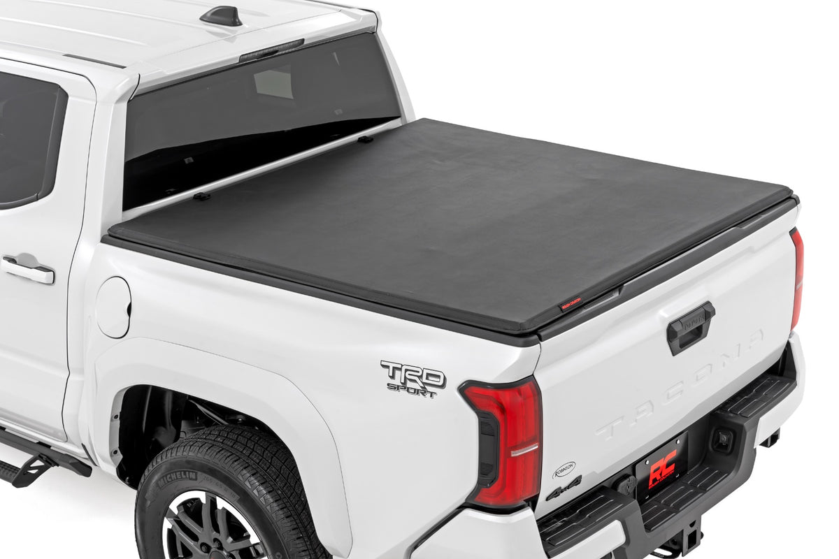 Rough Country Soft Tri-Fold Bed Cover 5' Bed | Dbl Cab | Toyota Tacoma 2WD/4WD (24-26)