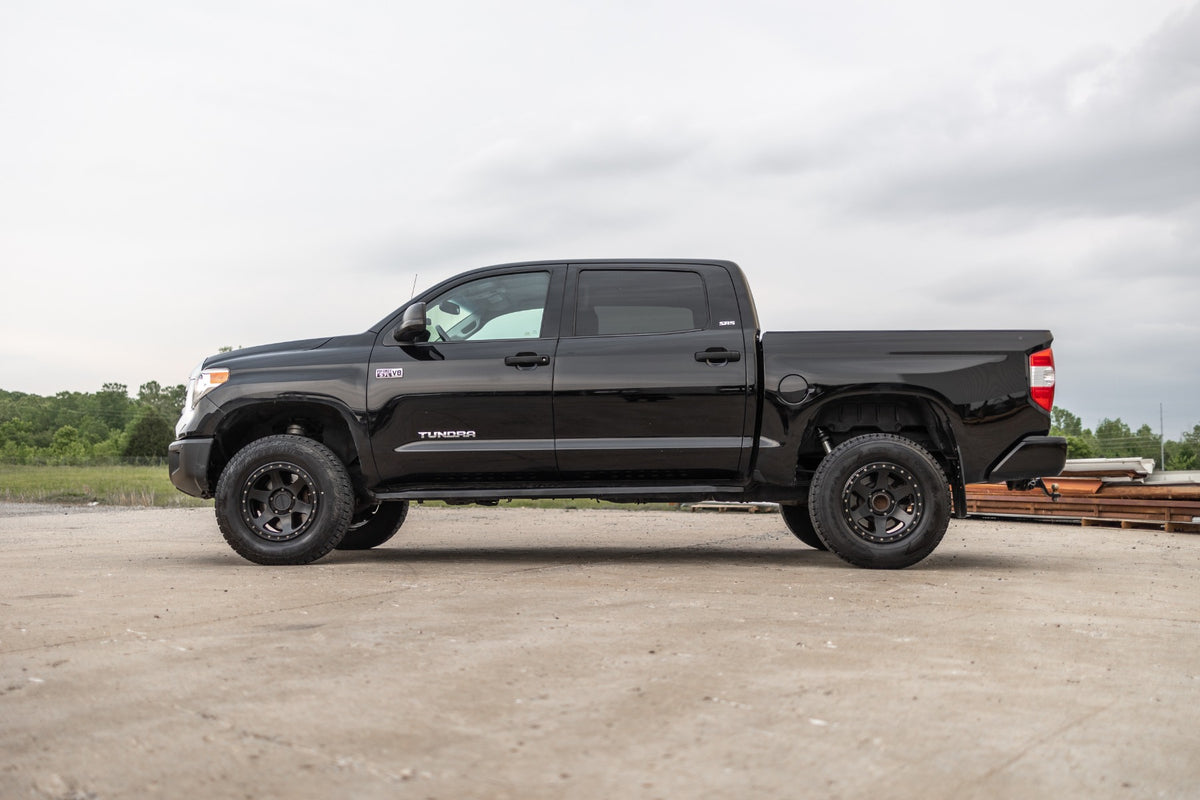 Rough Country RPT2 Running Board Crew Cab | Black | Toyota Tundra 2WD/4WD (2007-2021)