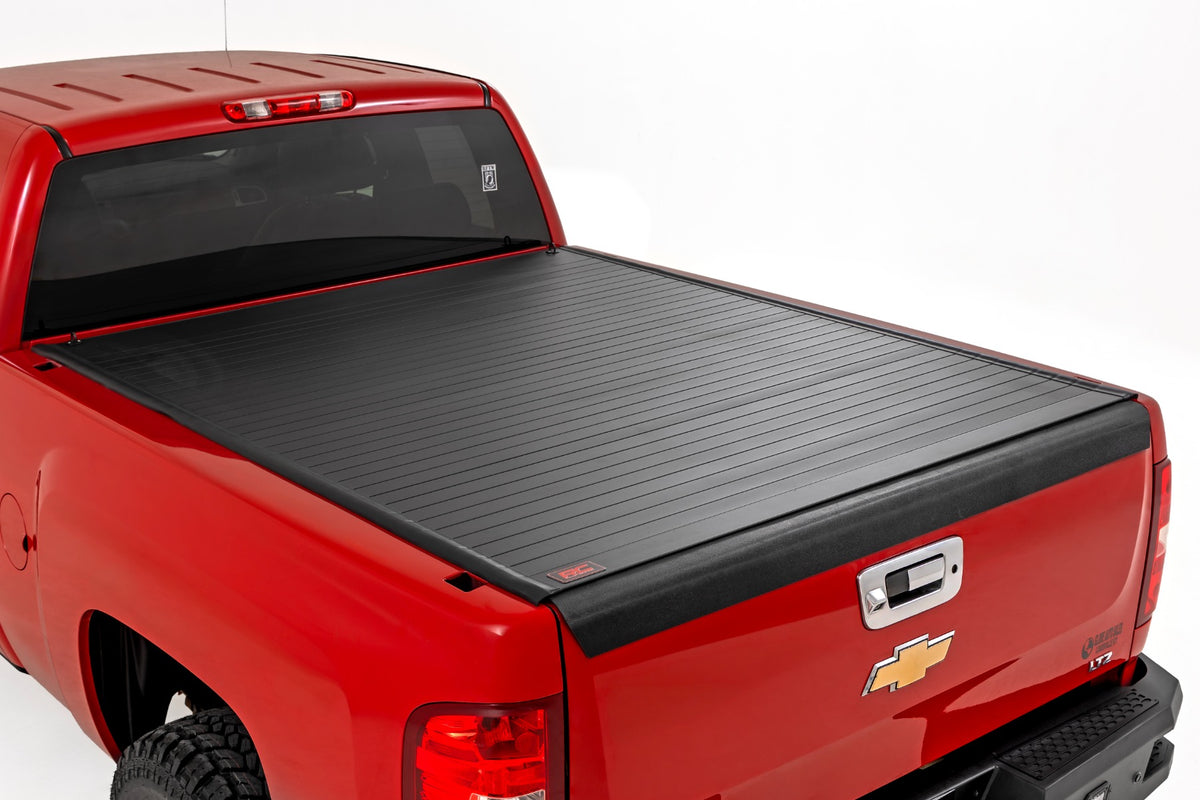 Rough Country Hard Roll Up Bed Cover | Chevy/GMC Sierra/Silverado 1500 (07-13)