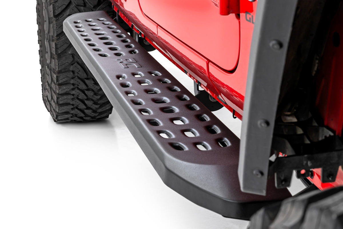 Rough Country RPT2 Running Board | Jeep Gladiator JT 4WD (2020-2026)
