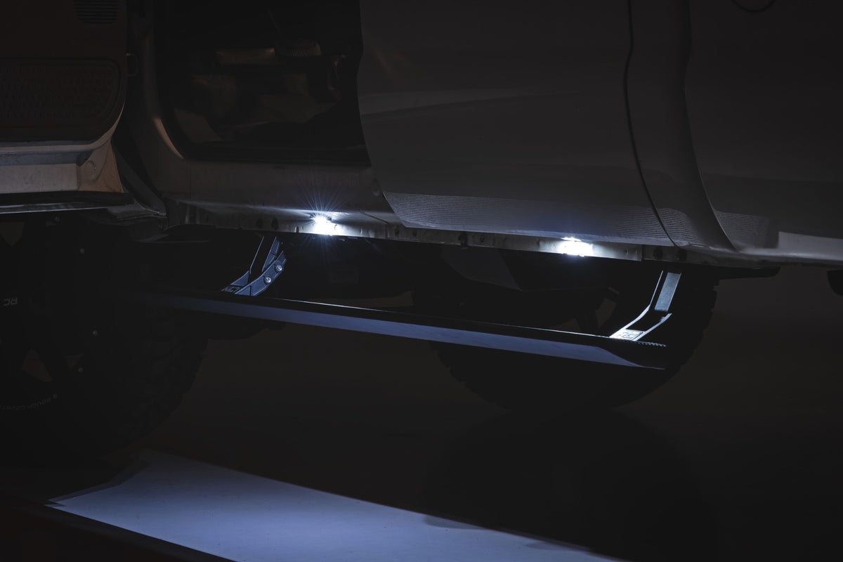 Rough Country Power Running Boards HT-Series | Crew Cab | Ford F-250/F-350 Super Duty (1999-2016)