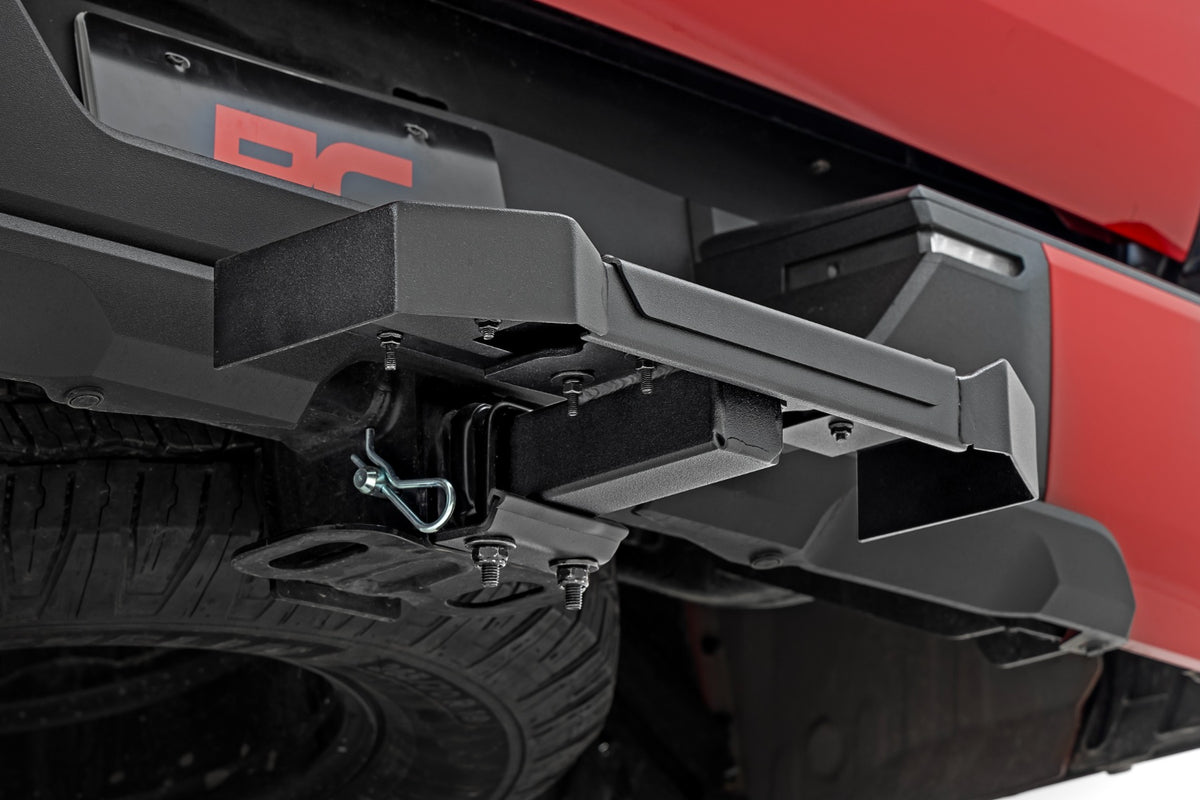 Rough Country HD2 Heavy Duty Receiver Hitch Step | Fits 2 Inch Receiver