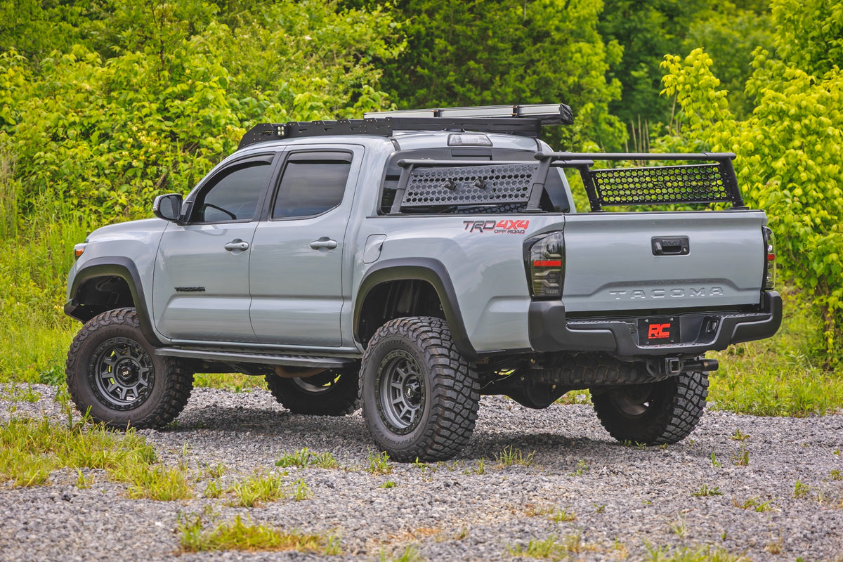 Rough Country RPT2 Running Board Double Cab | Black | Toyota Tacoma 2WD/4WD (2016-2023)