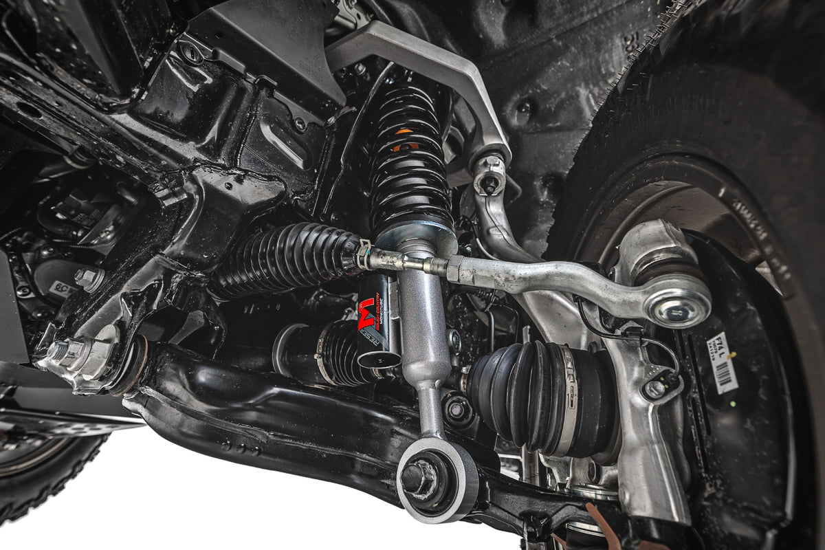 Rough Country M1R Reservoir Loaded Struts Adjustable Height | Front | 3.5 Inch | Toyota 4Runner (25-26)