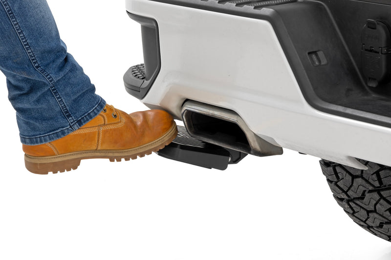 Rough Country Retractable Bed Step Manual Pull | Chevy/GMC 1500 (19-26)