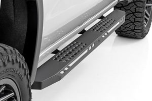 Rough Country AC2 Running Boards Amber/White | Crew Cab | Chevy/GMC 1500/2500HD/3500HD (19-26)