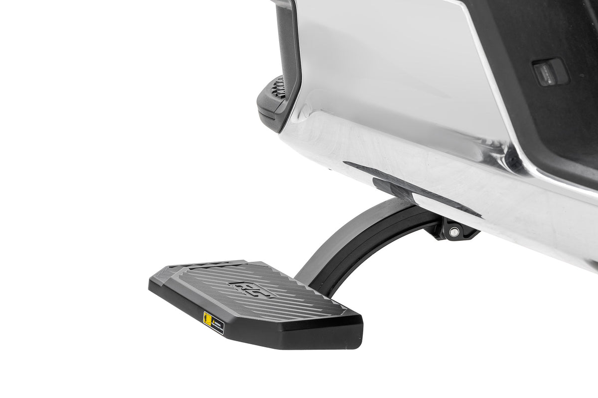 Rough Country Retractable Bed Step Manual Pull | Chevy/GMC 2500HD/3500HD (20-26)