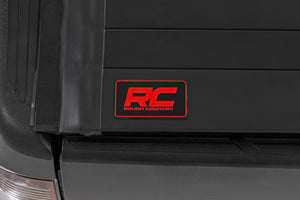 Rough Country Hard Roll Up Bed Cover 5' Bed | Toyota Tacoma 2WD/4WD (2005-2015)