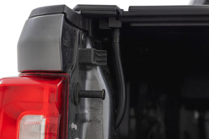 Rough Country Manual Retractable Bed Cover 6'10
