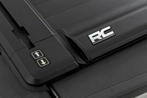 Rough Country Powered Retractable Bed Cover 5' Bed | Chevy/GMC Canyon/Colorado (15-26)