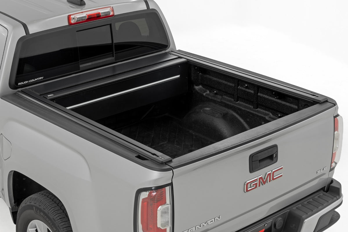 Rough Country Powered Retractable Bed Cover 5' Bed | Chevy/GMC Canyon/Colorado (15-26)